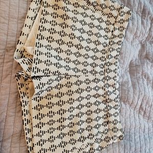 Nwt black white Kensie dressy short size xl tweed